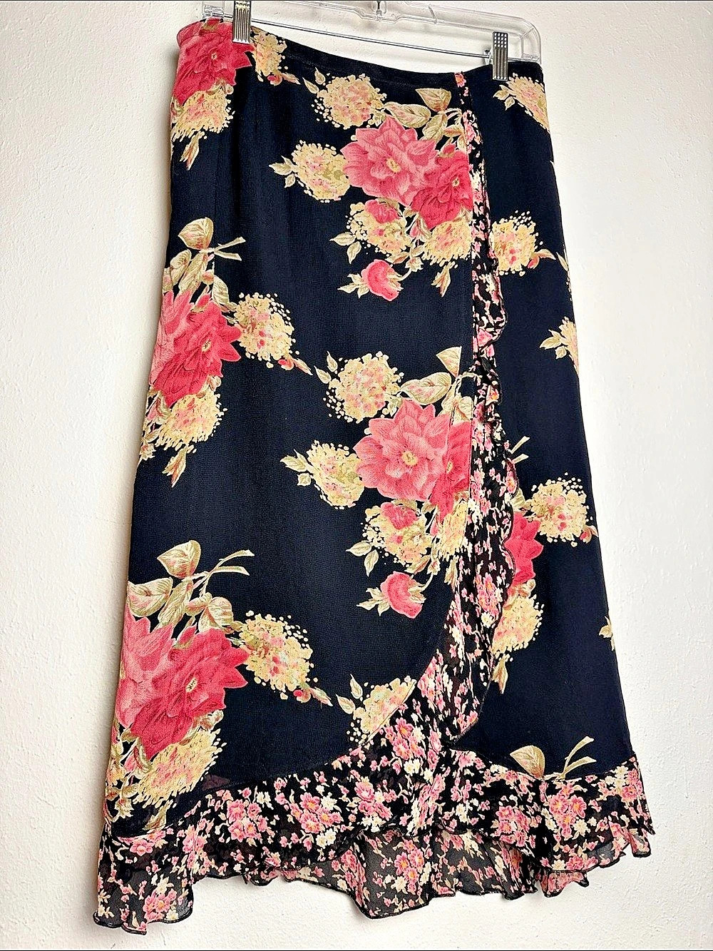 Requiem Floral Ruffle Midi Skirt in Black & Pink Size 12